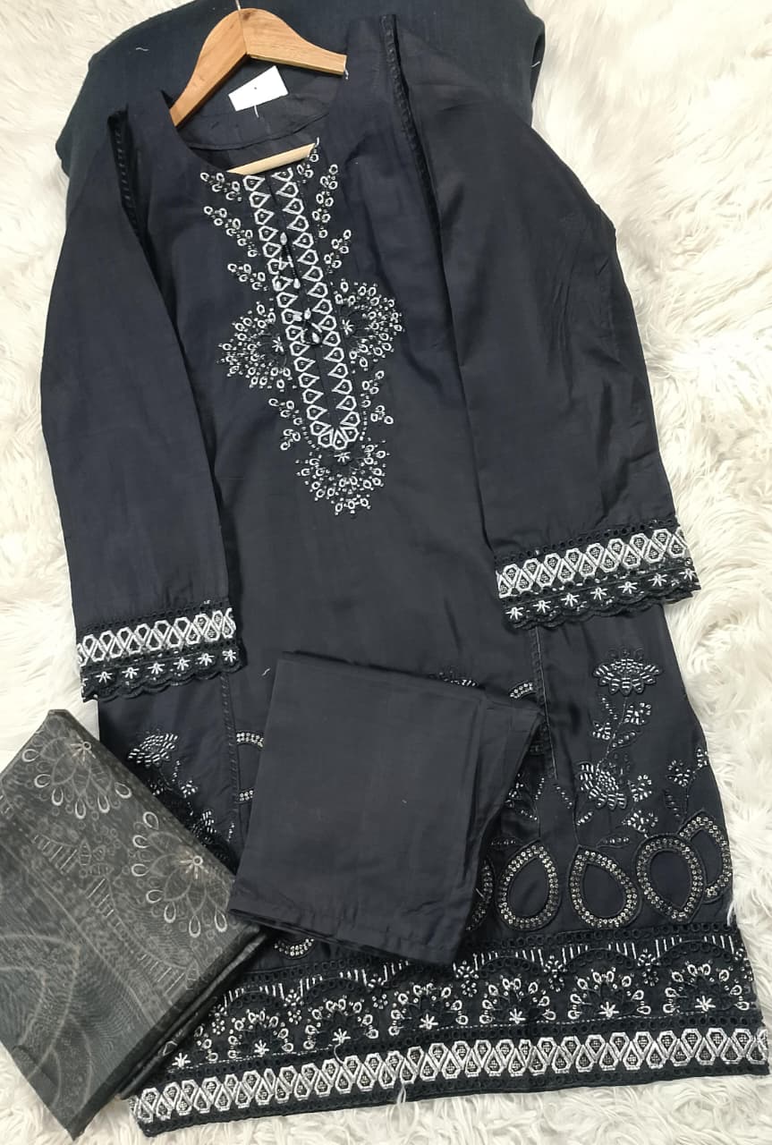 3 PIECE - EMBROIDERED LAWN SUIT