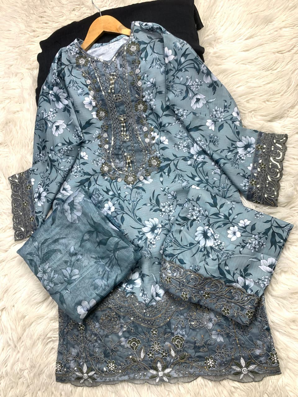 3 PIECE - EMBROIDERED LAWN SUIT