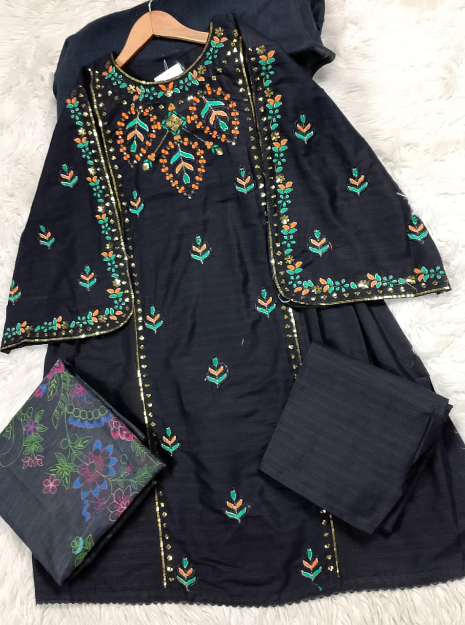 3 PIECE - EMBROIDERED LAWN SUIT
