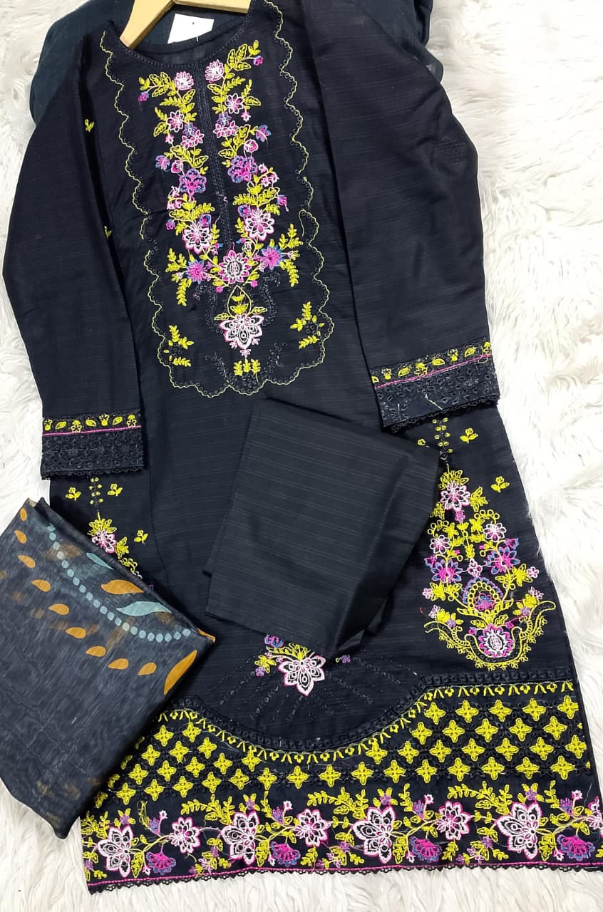 3 PIECE - EMBROIDERED LAWN SUIT