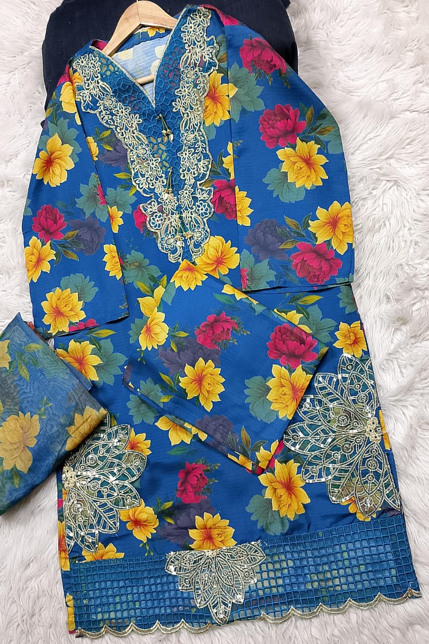 3 PIECE - EMBROIDERED LAWN SUIT