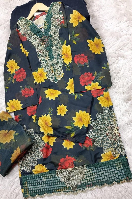 3 PIECE - EMBROIDERED LAWN SUIT