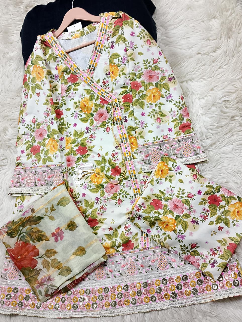 3 PIECE - EMBROIDERED LAWN SUIT