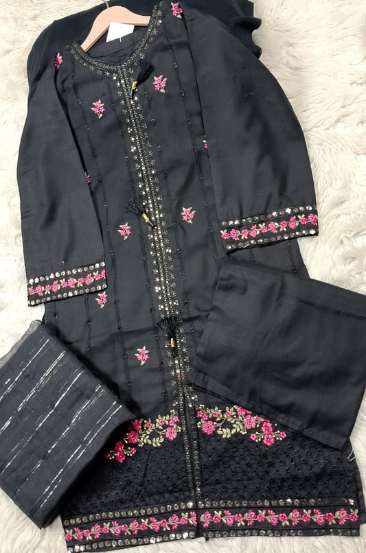 3 PIECE - EMBROIDERED LAWN SUIT