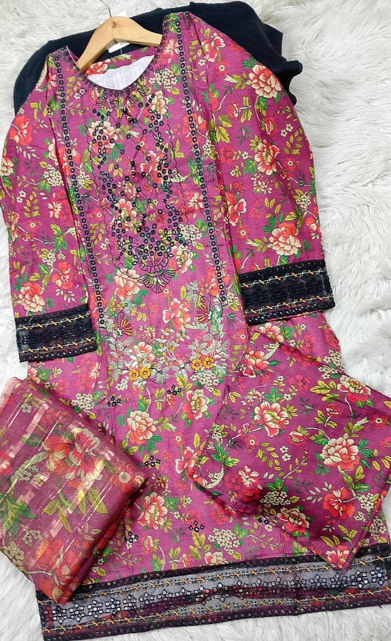 3 PIECE - EMBROIDERED LAWN SUIT