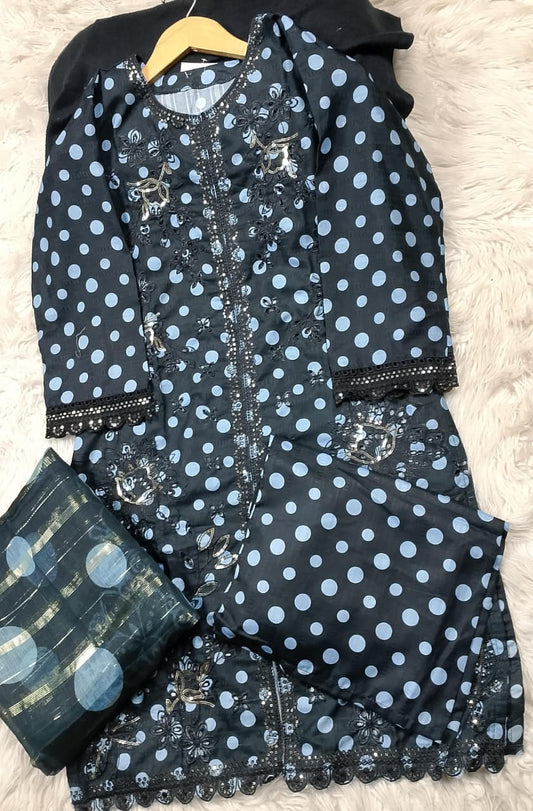 3 PIECE - EMBROIDERED LAWN SUIT