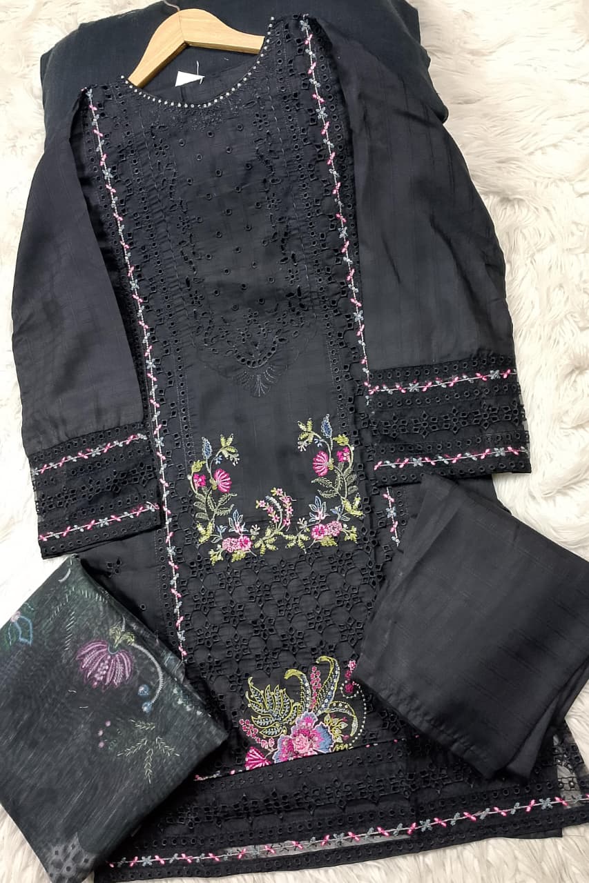 3 PIECE - EMBROIDERED LAWN SUIT