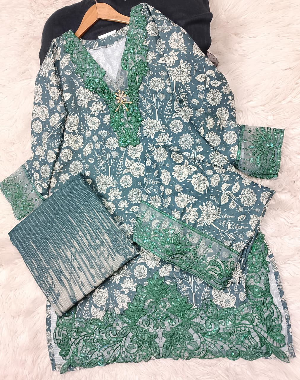 3 PIECE - EMBROIDERED LAWN SUIT