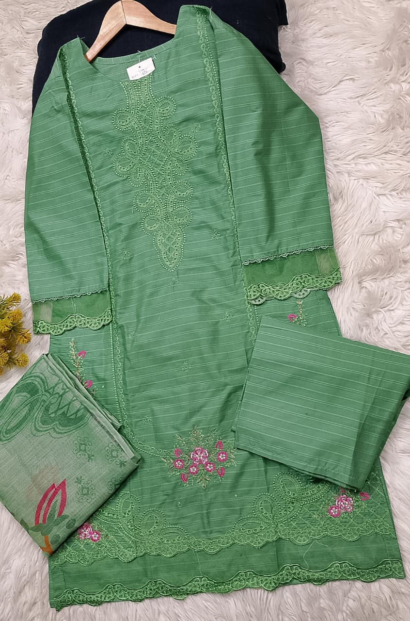 3 PIECE - EMBROIDERED LAWN SUIT
