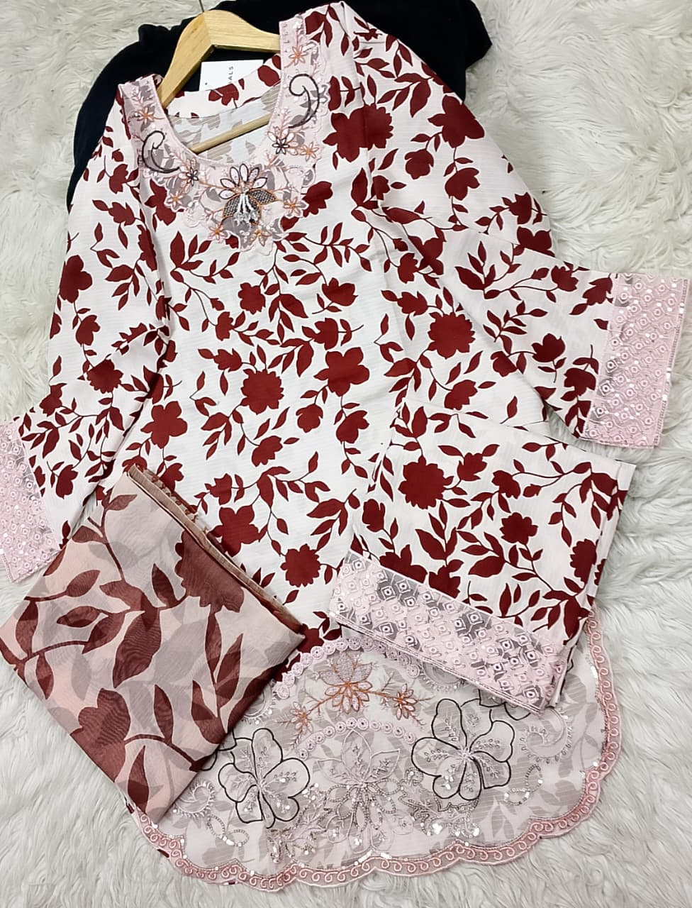 3 PIECE - EMBROIDERED LAWN SUIT