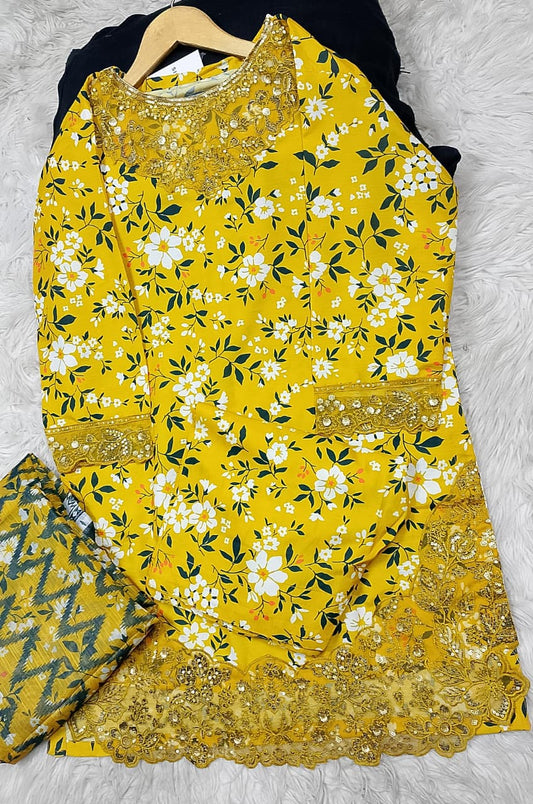 3 PIECE - EMBROIDERED LAWN SUIT