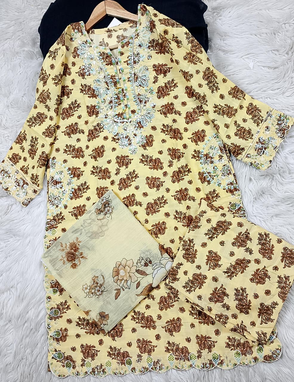 3 PIECE - EMBROIDERED LAWN SUIT