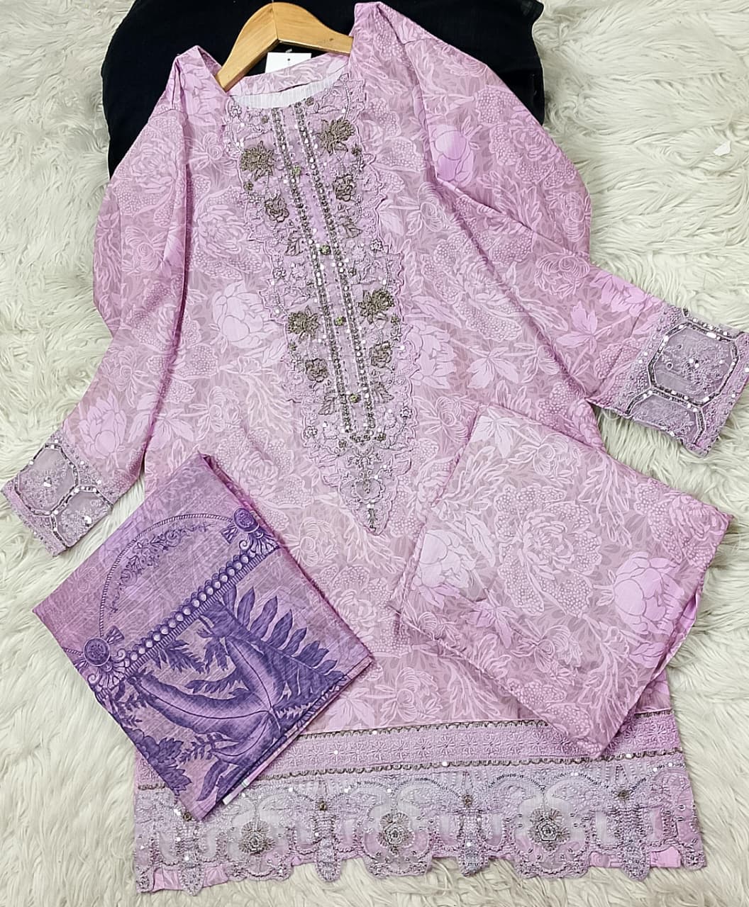 3 PIECE - EMBROIDERED LAWN SUIT