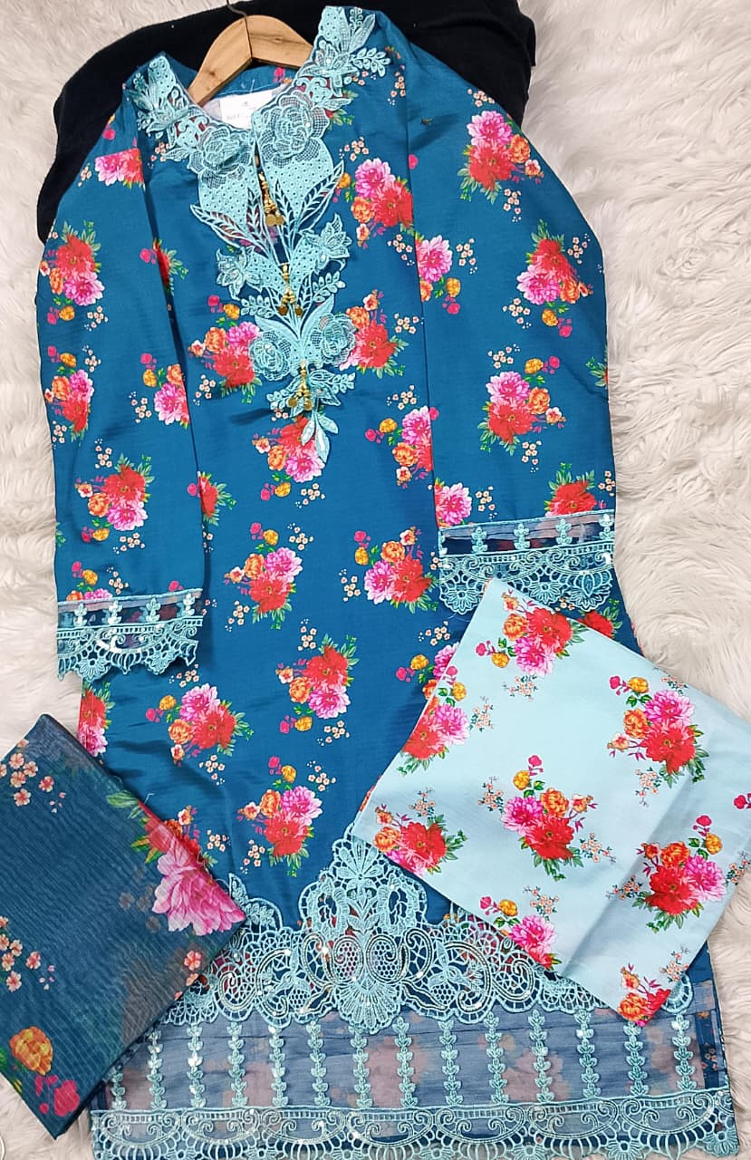 3 PIECE - EMBROIDERED LAWN SUIT