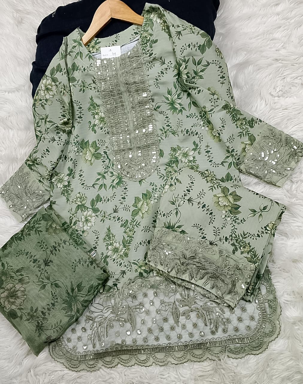 3 PIECE - EMBROIDERED LAWN SUIT