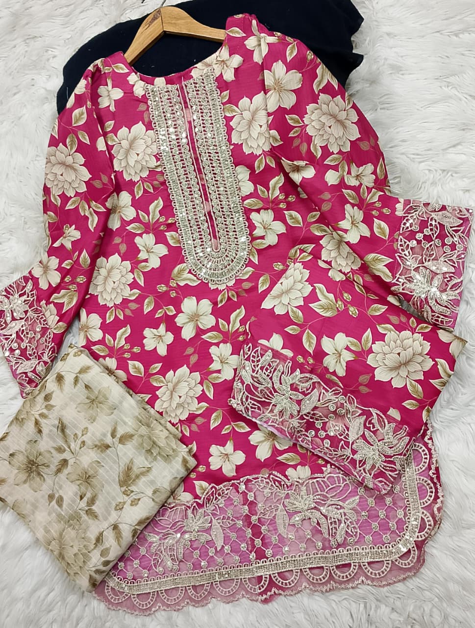3 PIECE - EMBROIDERED LAWN SUIT