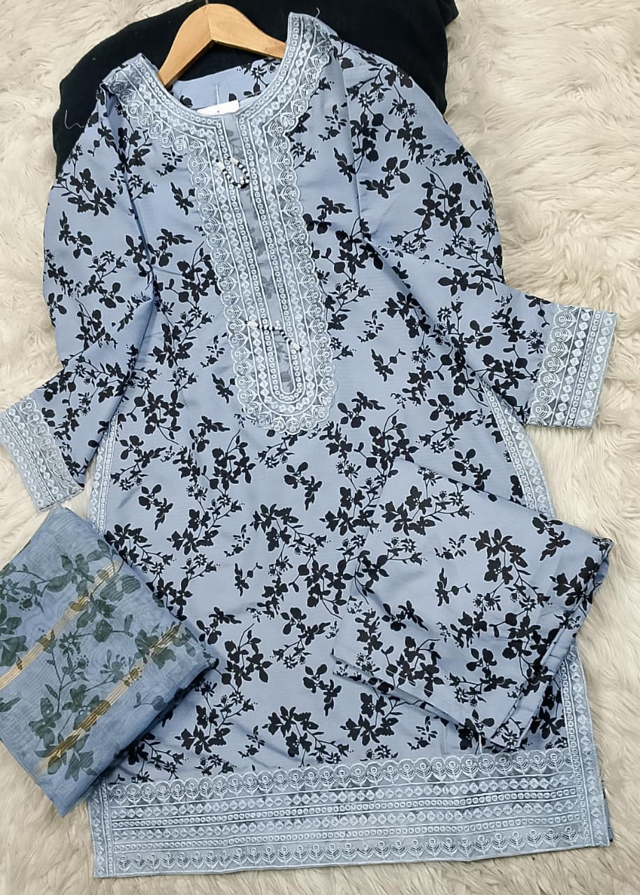 3 PIECE - EMBROIDERED LAWN SUIT