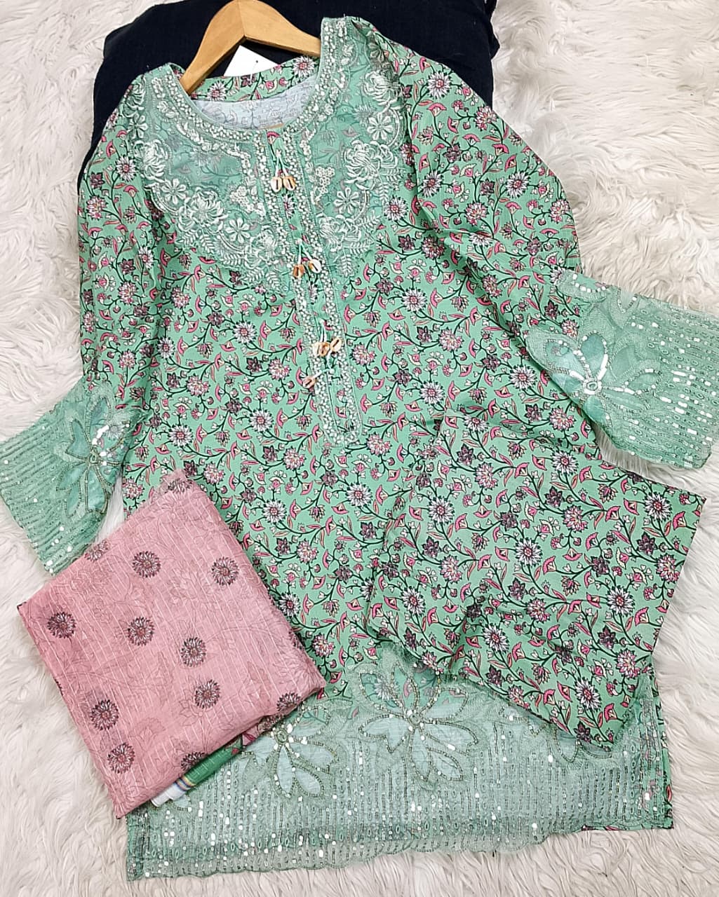 3 PIECE - EMBROIDERED LAWN SUIT