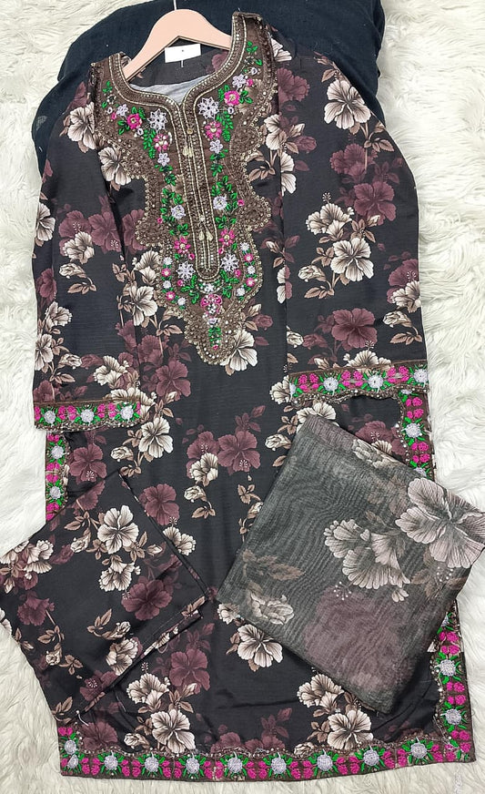 3 PIECE - EMBROIDERED LAWN SUIT