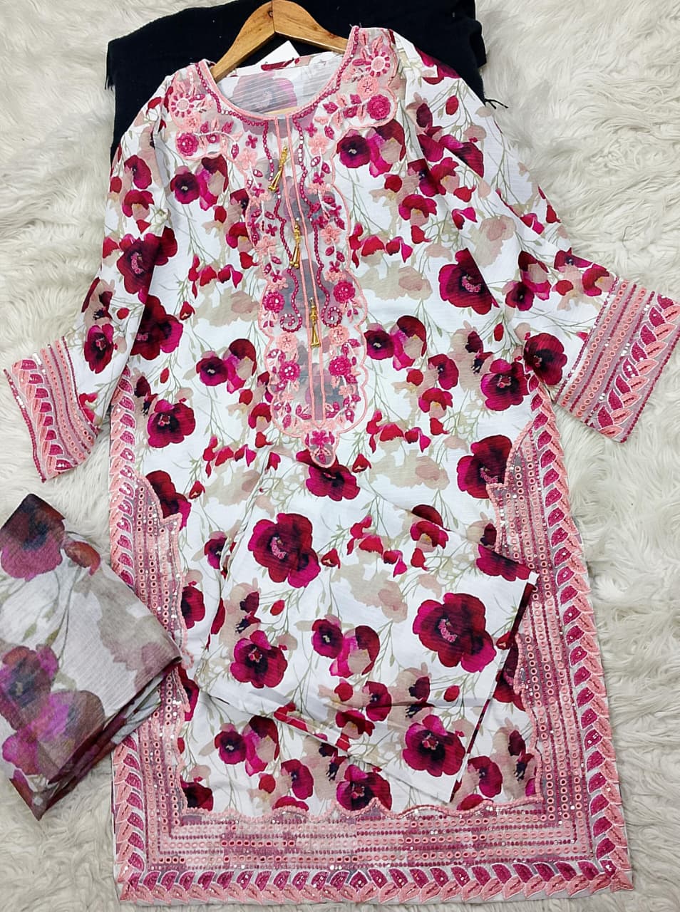 3 PIECE - EMBROIDERED LAWN SUIT