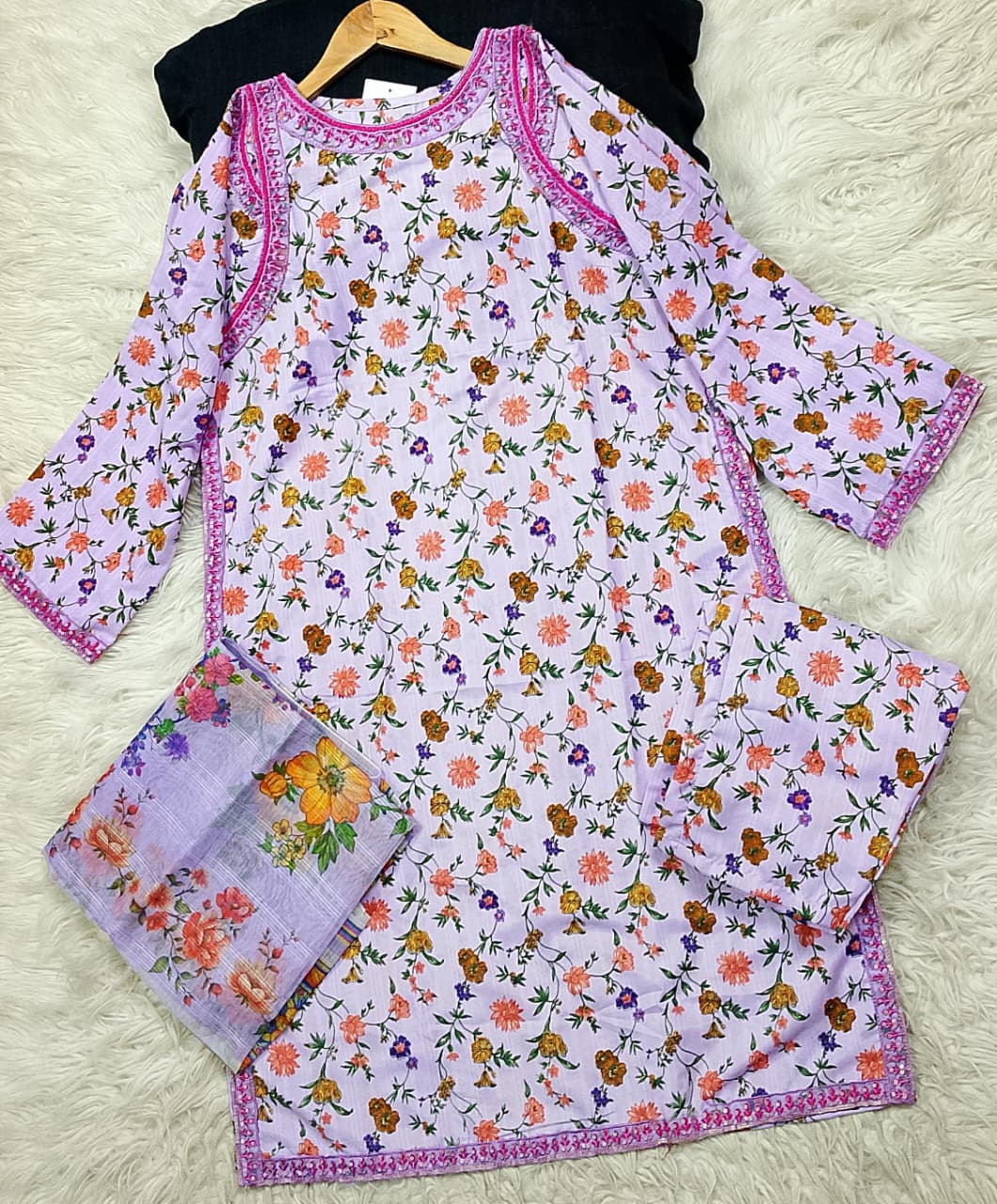 3 PIECE - EMBROIDERED LAWN SUIT