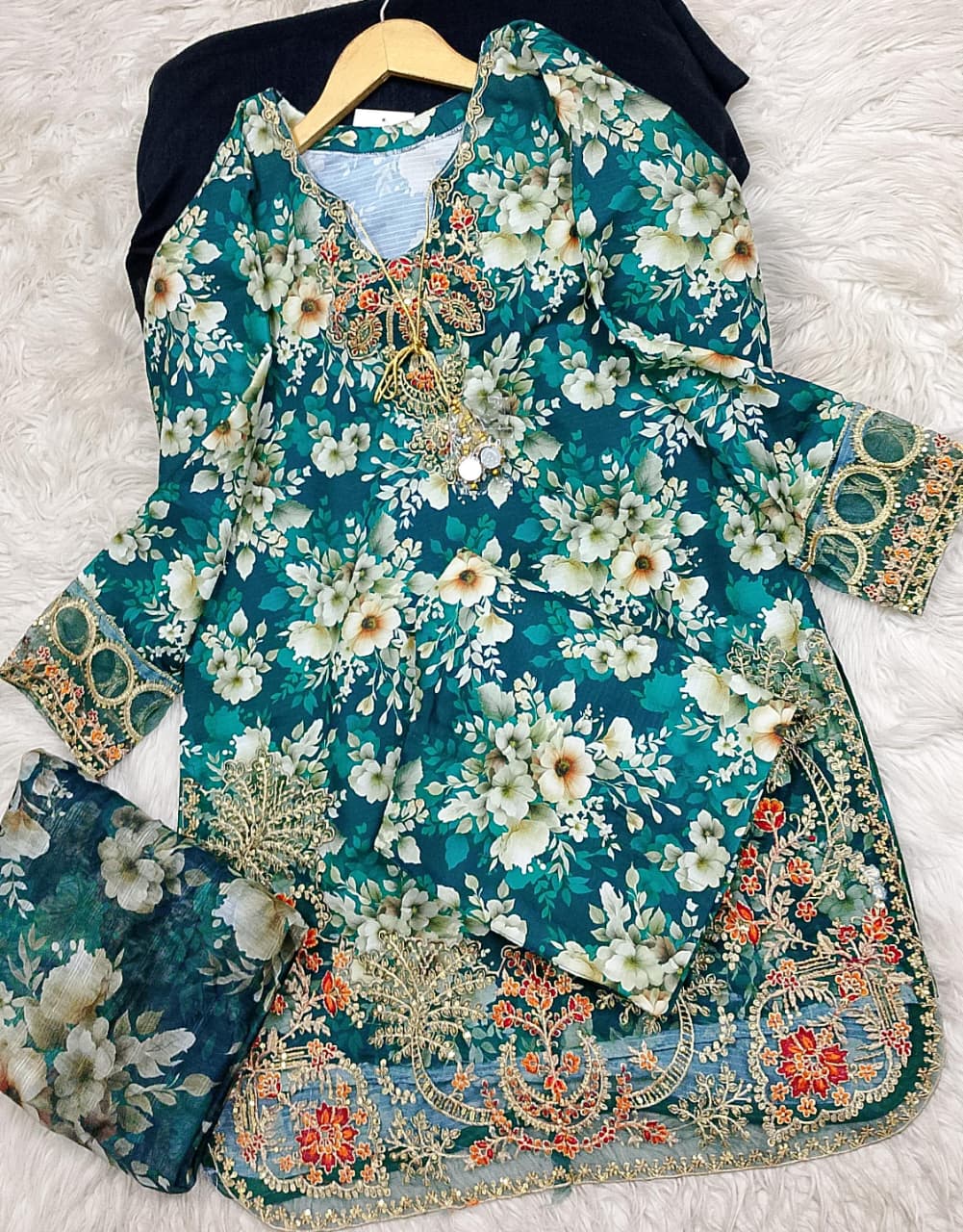 3 PIECE - EMBROIDERED LAWN SUIT