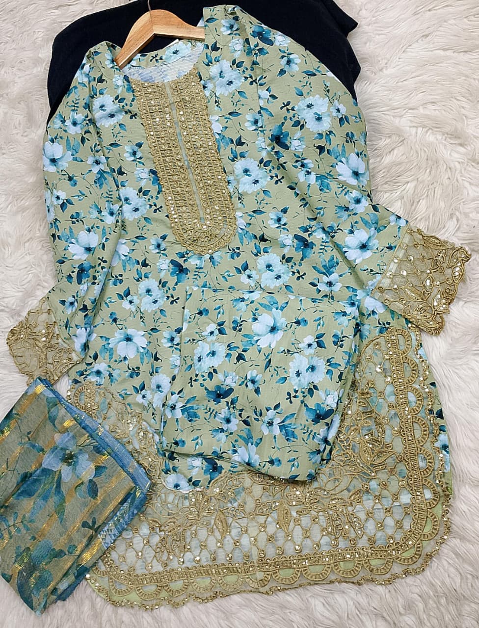 3 PIECE - EMBROIDERED LAWN SUIT