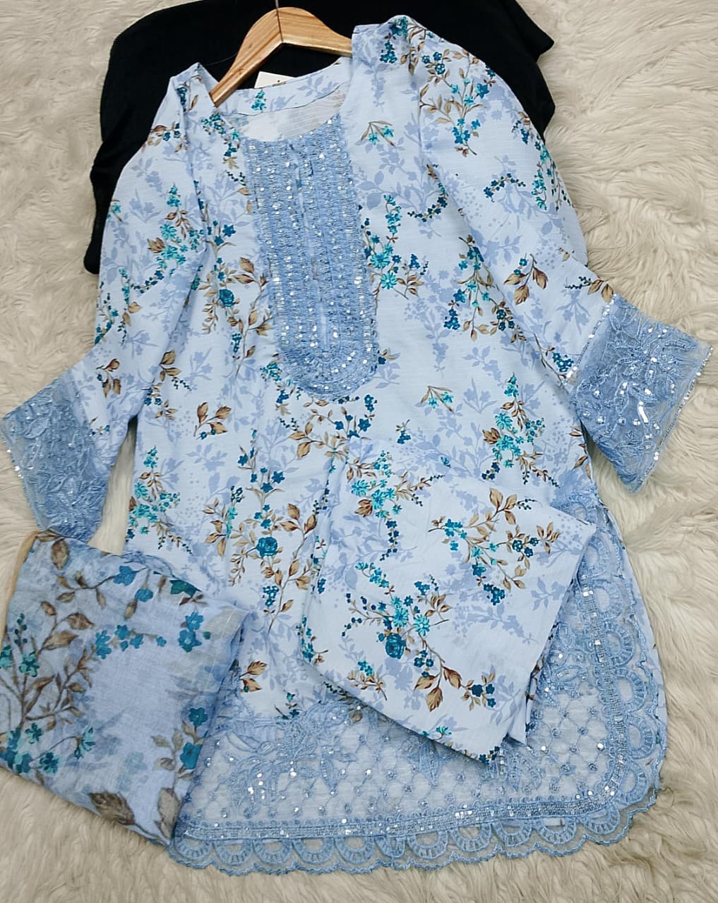 3 PIECE - EMBROIDERED LAWN SUIT