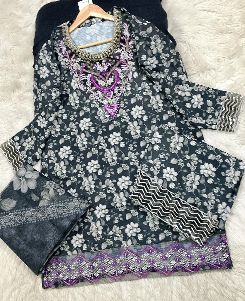 3 PIECE - EMBROIDERED LAWN SUIT