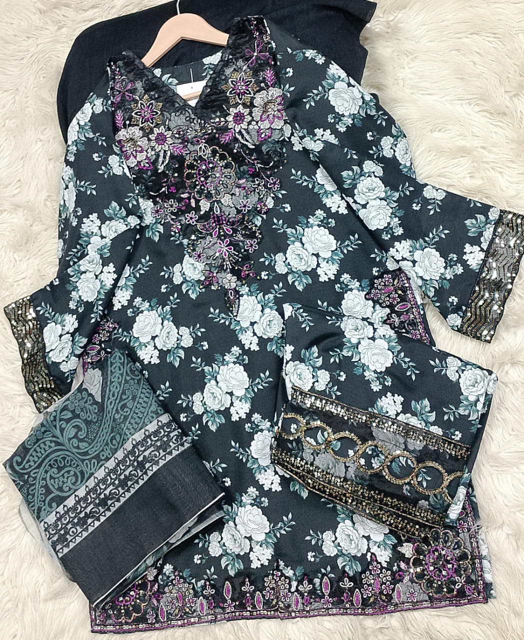 3 PIECE - EMBROIDERED LAWN SUIT