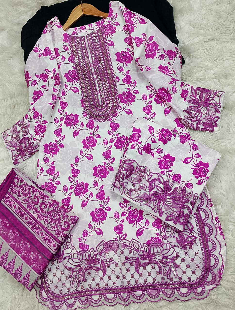 3 PIECE - EMBROIDERED LAWN SUIT