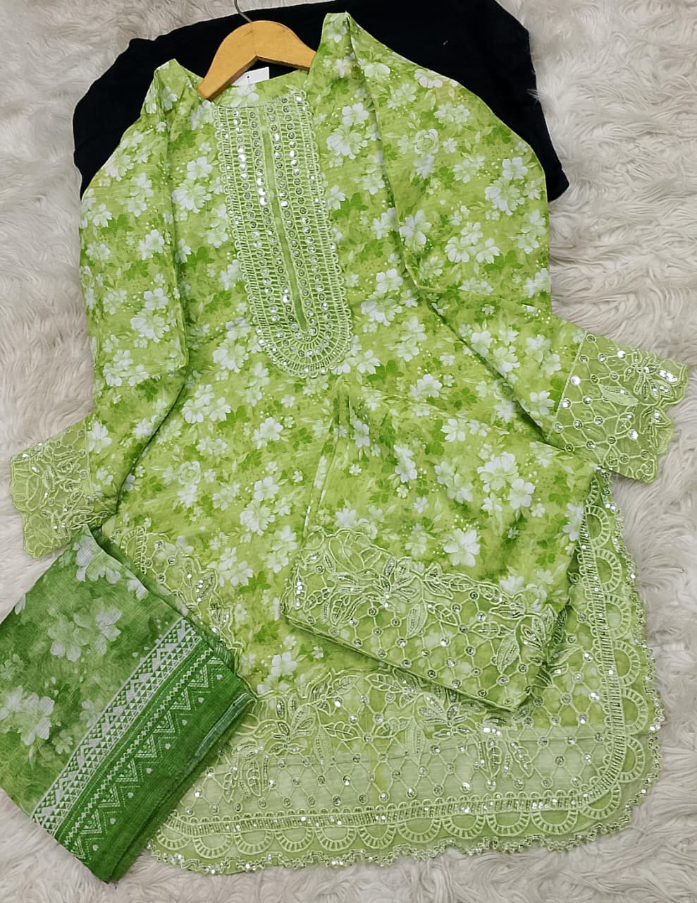 3 PIECE - EMBROIDERED LAWN SUIT