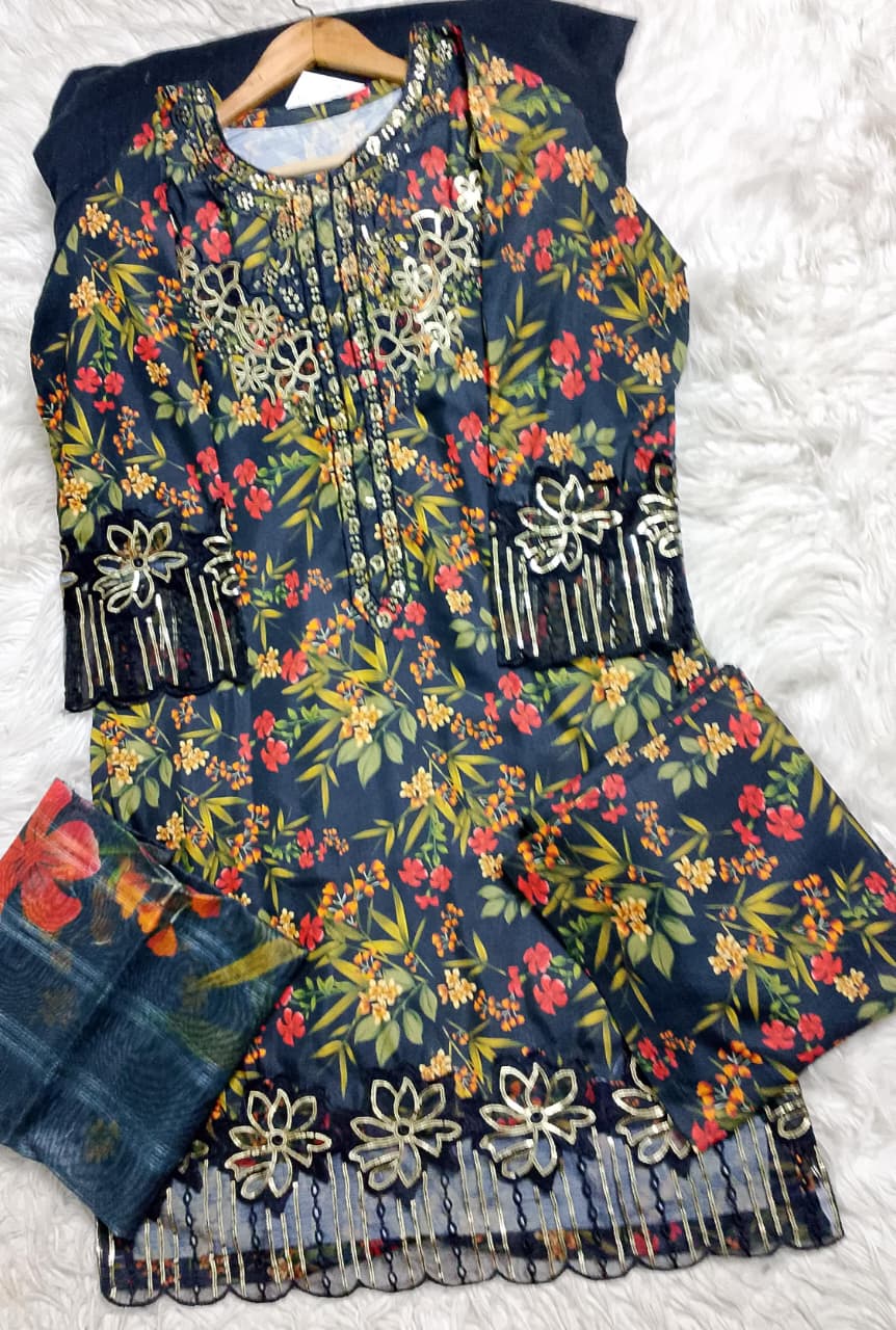 3 PIECE - EMBROIDERED LAWN SUIT