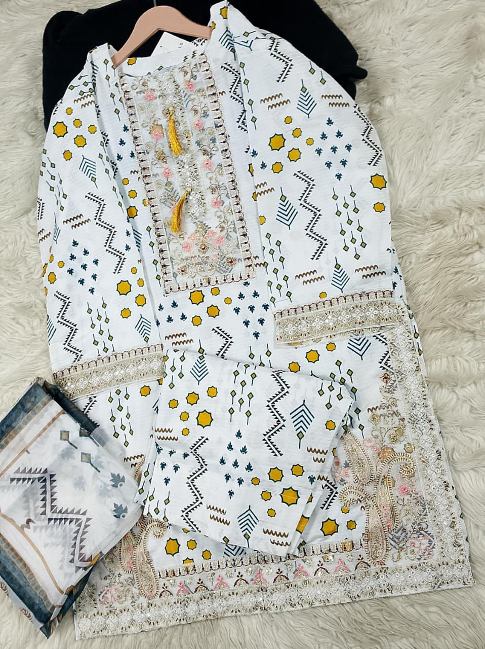 3 PIECE - EMBROIDERED LAWN SUIT