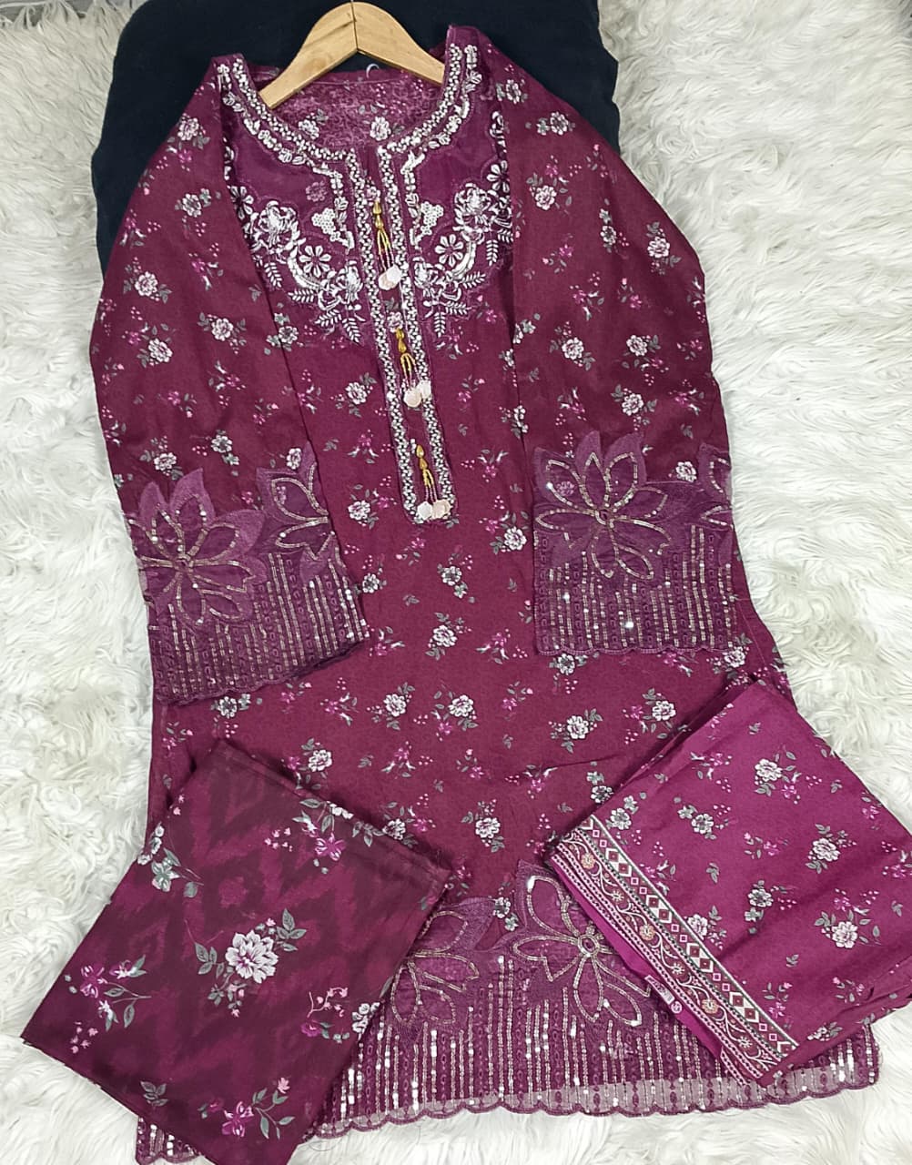 3 PIECE - EMBROIDERED LAWN SUIT