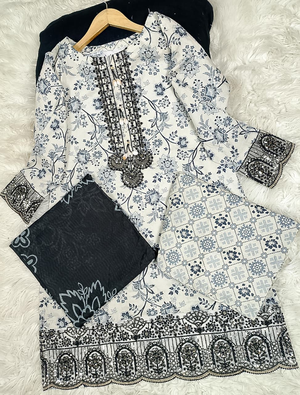 3 PIECE - EMBROIDERED LAWN SUIT