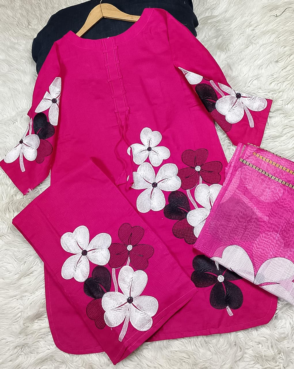 3 PIECE - EMBROIDERED LAWN SUIT