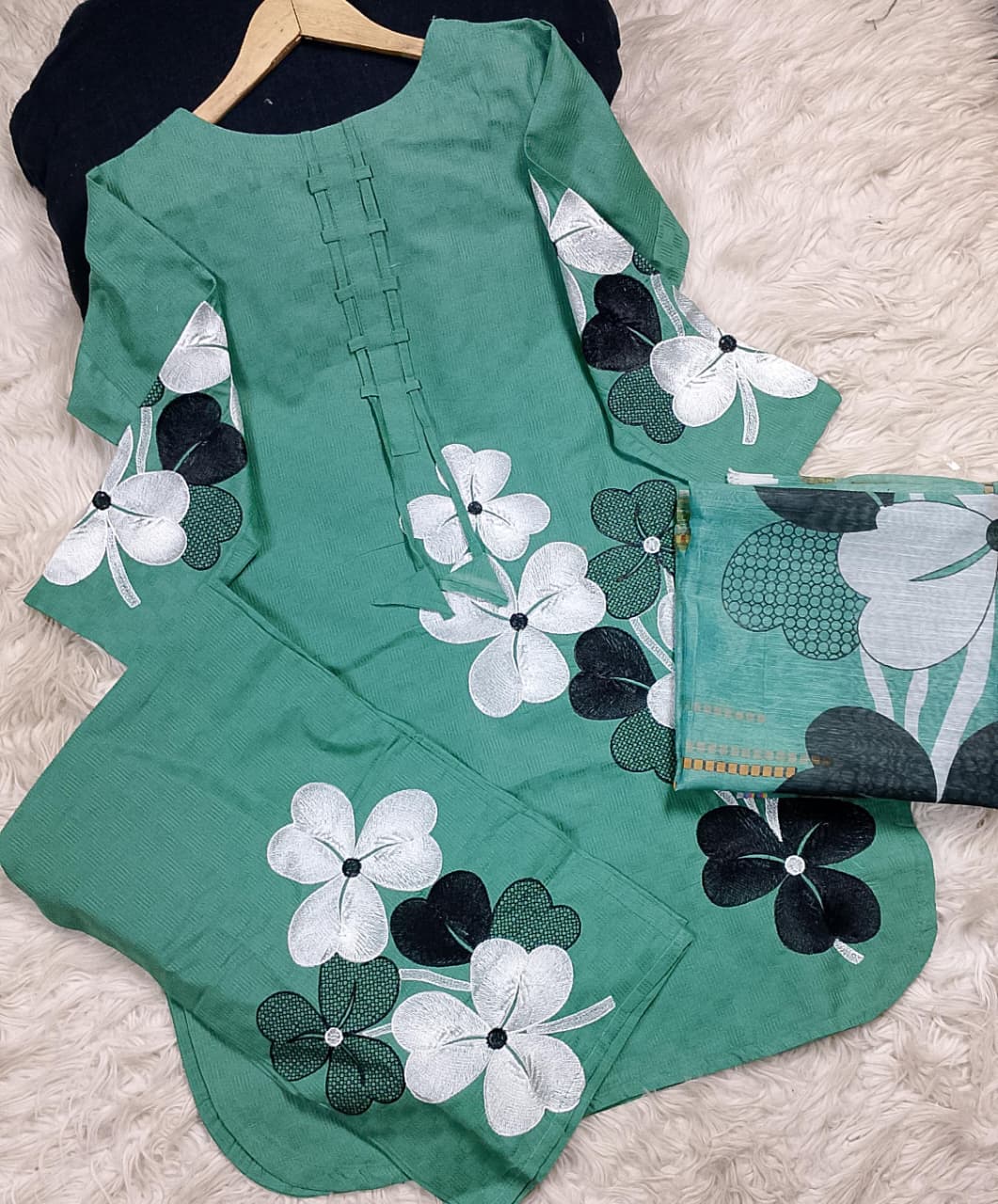 3 PIECE - EMBROIDERED LAWN SUIT