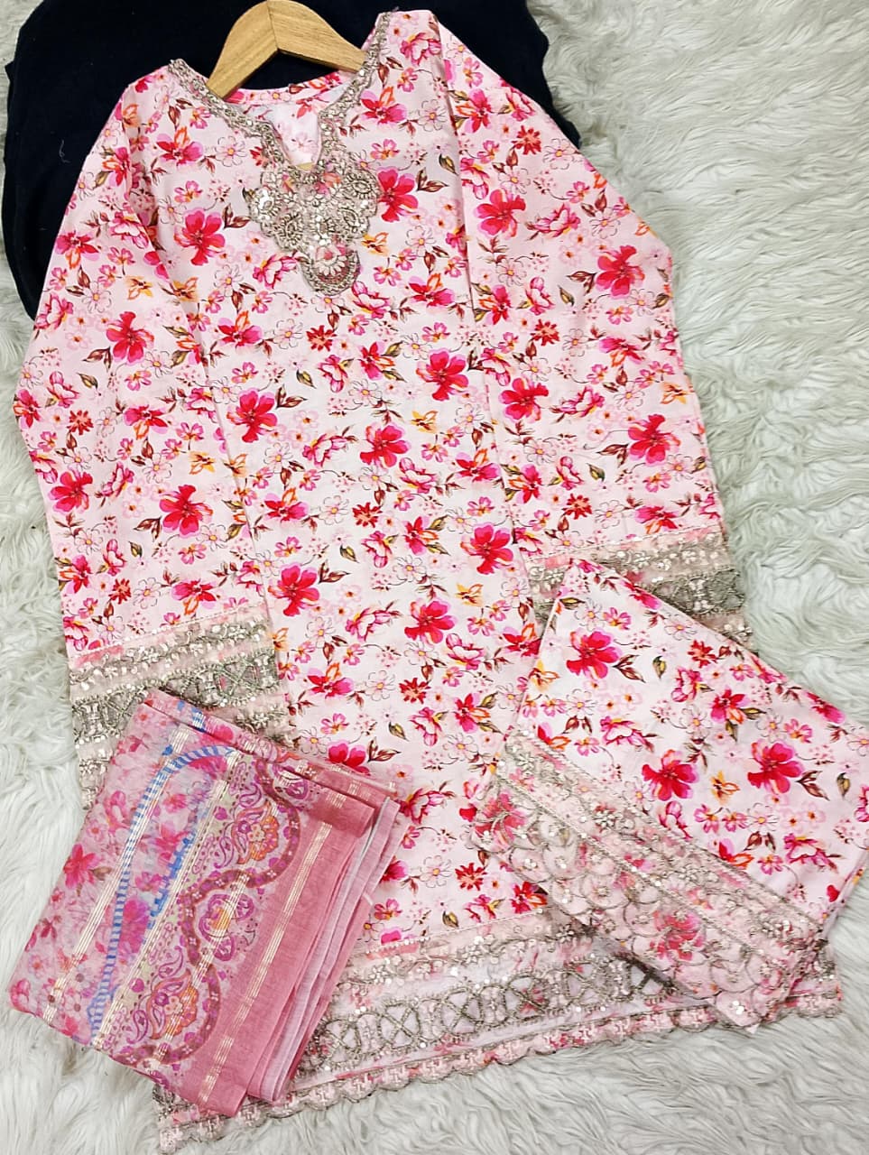 3 PIECE - EMBROIDERED LAWN SUIT