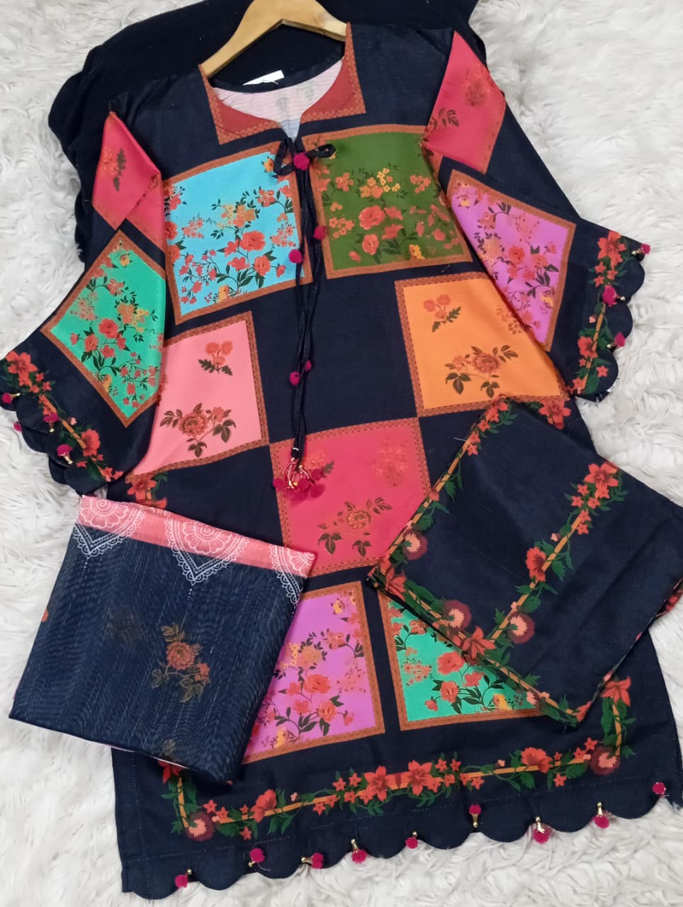 3 PIECE - EMBROIDERED LAWN SUIT