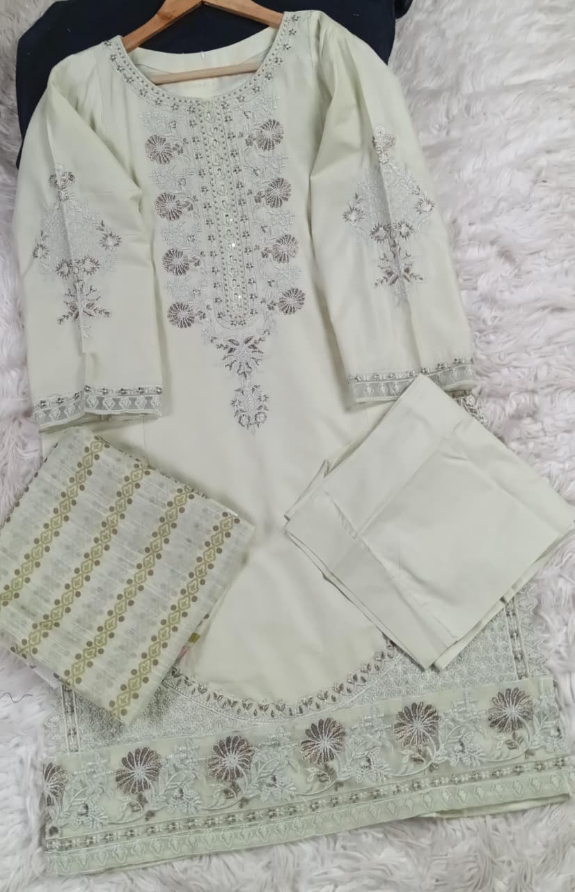 3 PIECE - EMBROIDERED LAWN SUIT