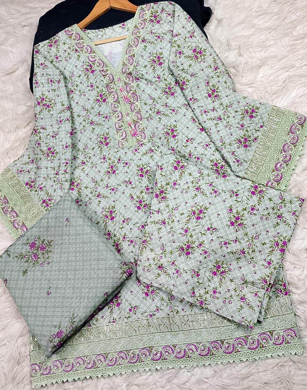 3 PIECE - EMBROIDERED LAWN SUIT