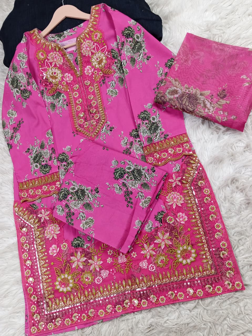 3 PIECE - EMBROIDERED LAWN SUIT