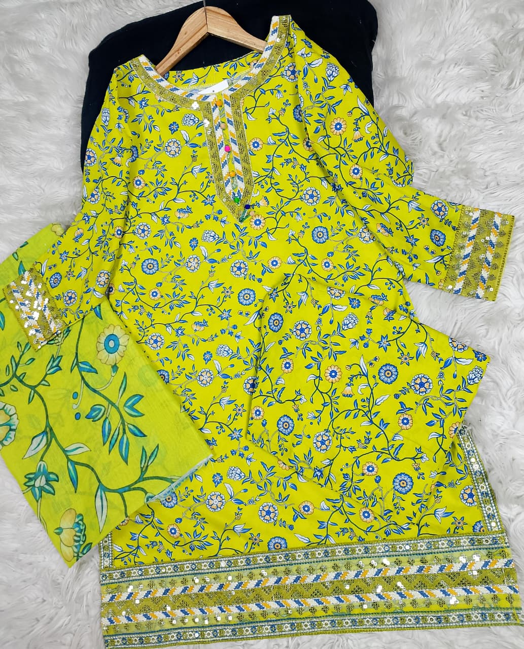 3 PIECE - EMBROIDERED LAWN SUIT