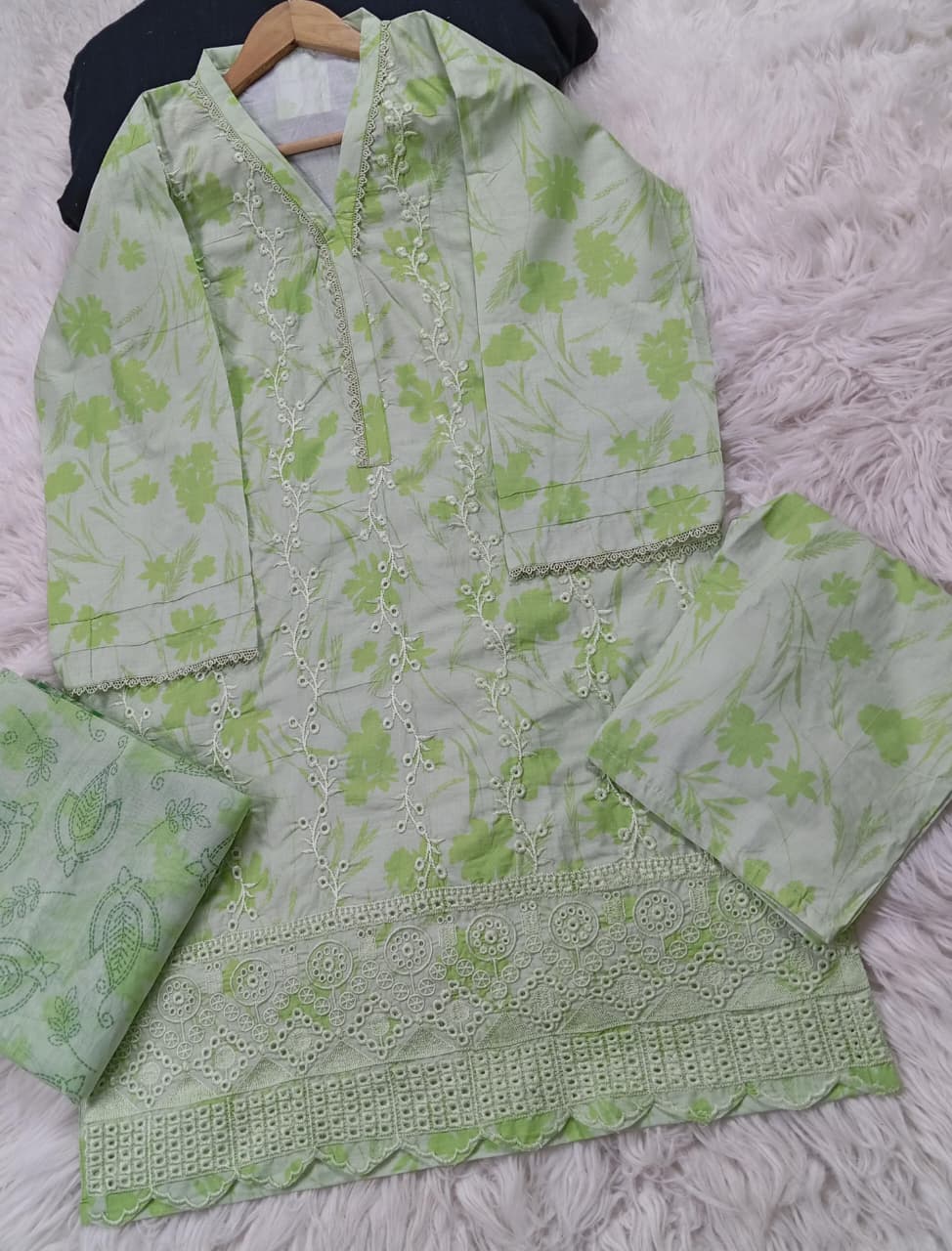 3 PIECE - EMBROIDERED LAWN SUIT