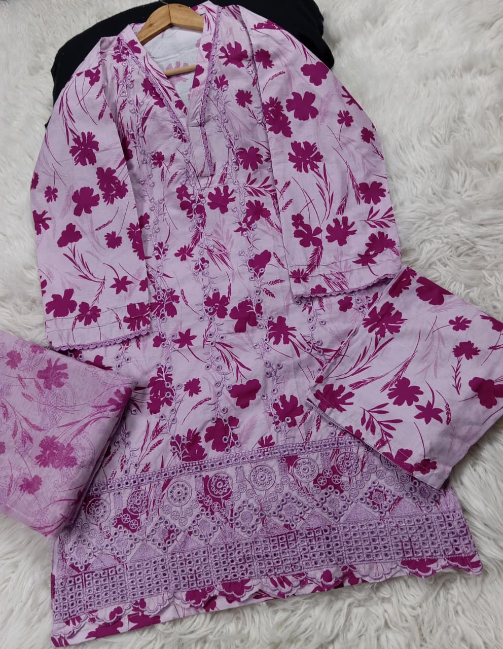 3 PIECE - EMBROIDERED LAWN SUIT