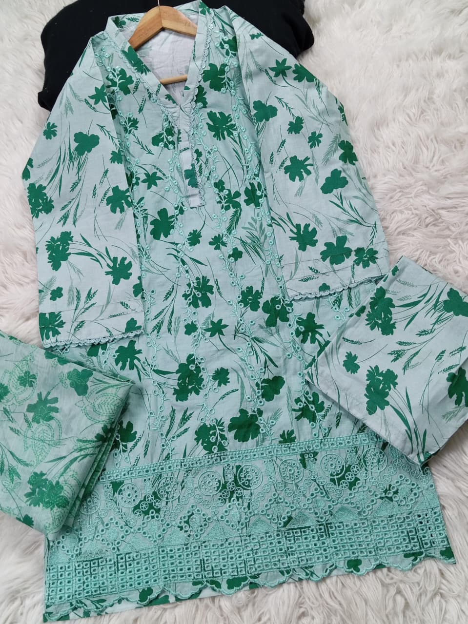 3 PIECE - EMBROIDERED LAWN SUIT