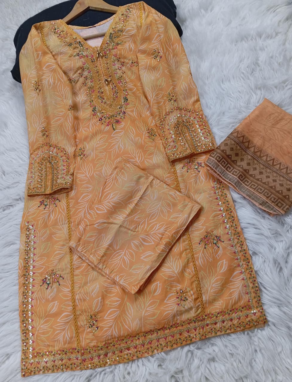 3 PIECE - EMBROIDERED LAWN SUIT