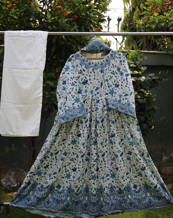 3 PIECE - EMBROIDERED LAWN SUIT