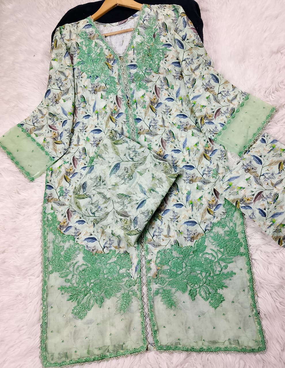 3 PIECE - EMBROIDERED LAWN SUIT